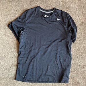 Nike Dri-fit large mens tshirt